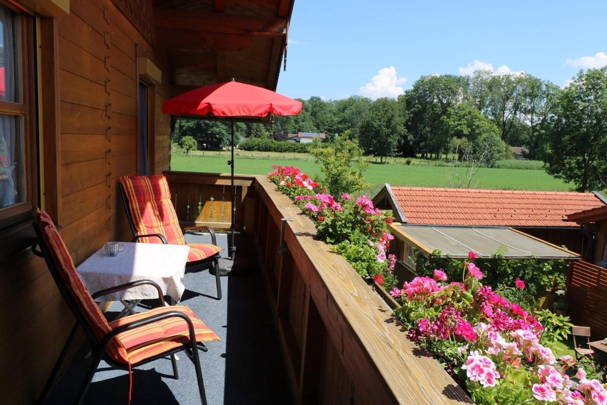 Haus Blumenfeld-Schwaiger Apartment Übersee Екстериор снимка